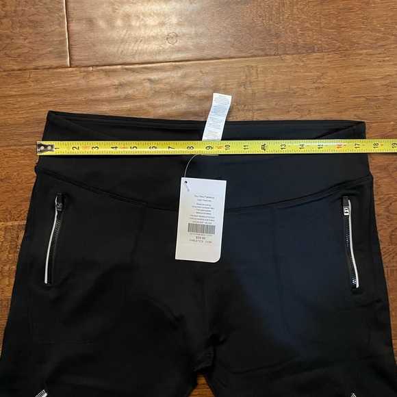 Fabletics “Catalina Crop” black workout leggings -size XXL-NWT - Picture 6 of 6